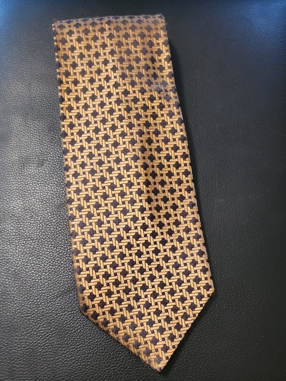 Neiman Marcud Neck Tie